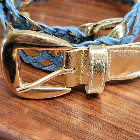 Large Belt - Picture 5 of 7